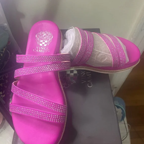 Vince Camuto Fuchsia Rhinestone Espadrille Slide Sandals - Picture 2 of 2